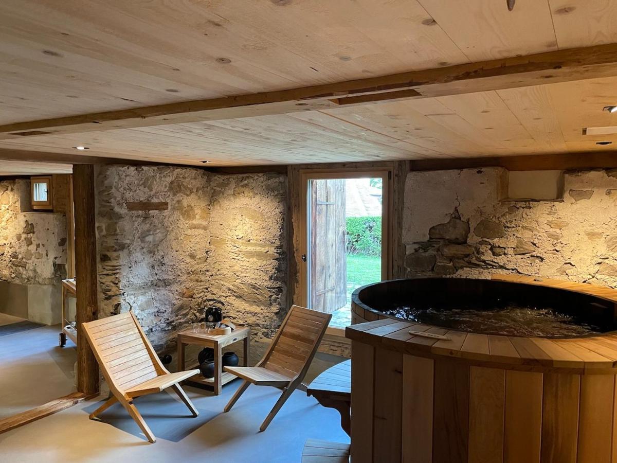 Alpen Charme - Chalet D'Hotes Et Spa Gsteig Exterior photo