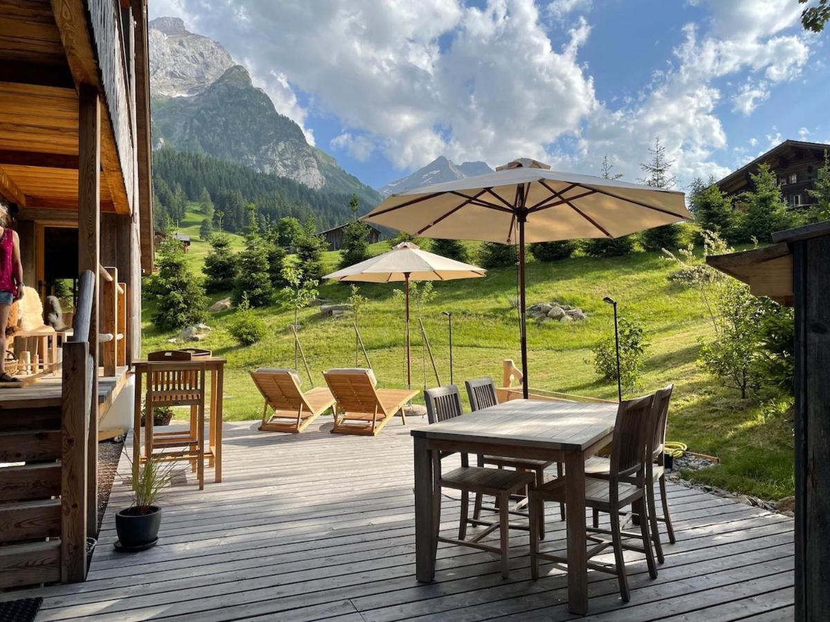 Alpen Charme - Chalet D'Hotes Et Spa Gsteig Exterior photo