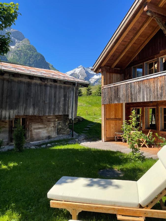 Alpen Charme - Chalet D'Hotes Et Spa Gsteig Exterior photo
