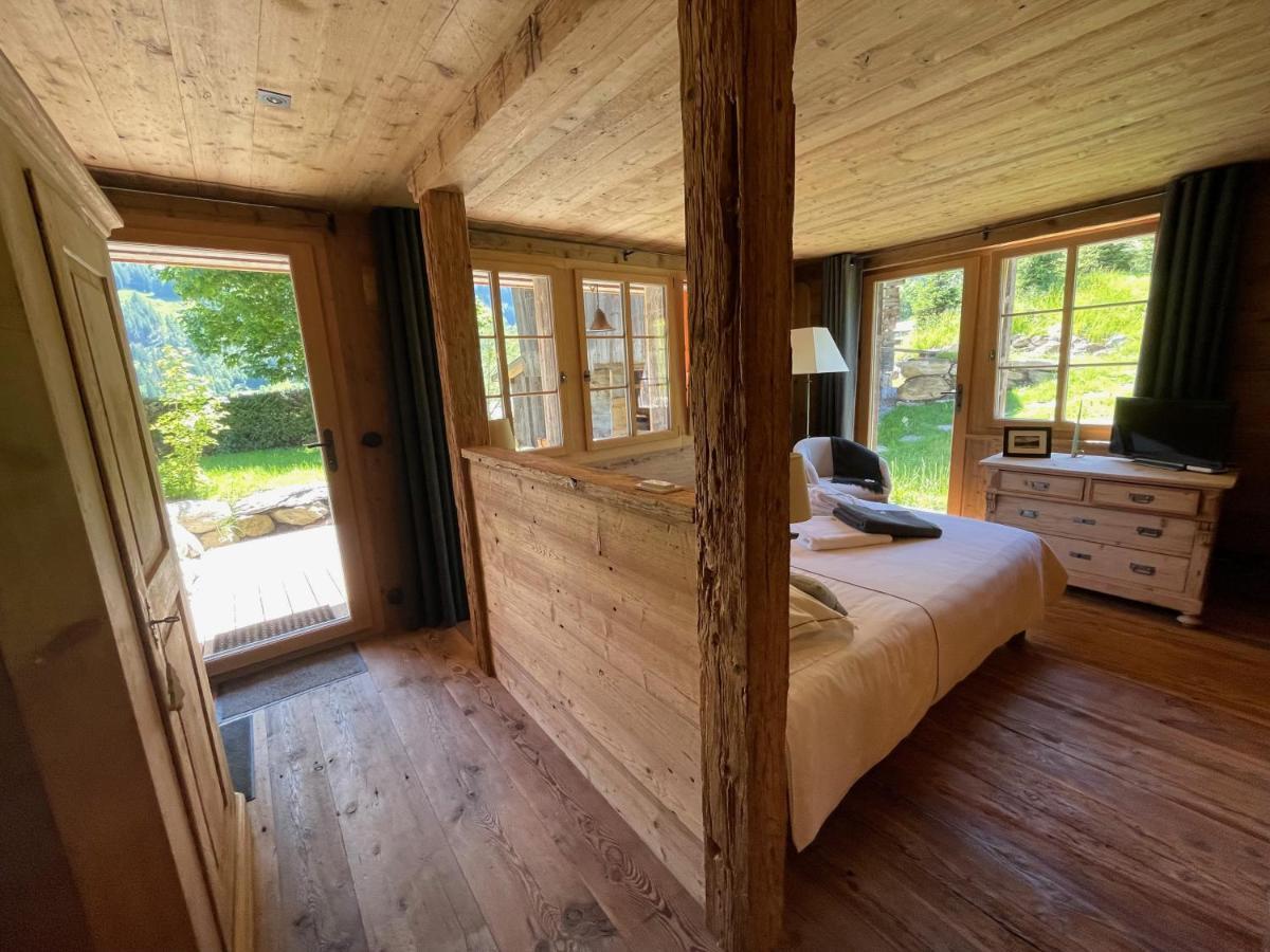 Alpen Charme - Chalet D'Hotes Et Spa Gsteig Exterior photo
